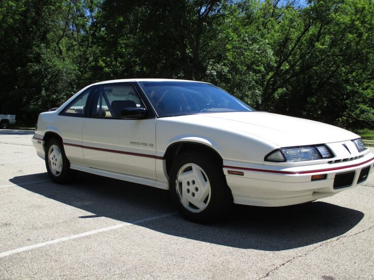Thumbnail Photo undefined for 1989 Pontiac Grand Prix SE Coupe